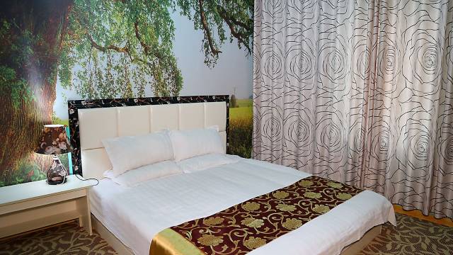 靓洁宾馆(南阳师范学院店)