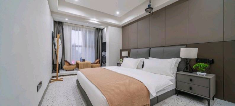 皇冠影院公寓(东西湖恒大城悦湖公馆店)图片