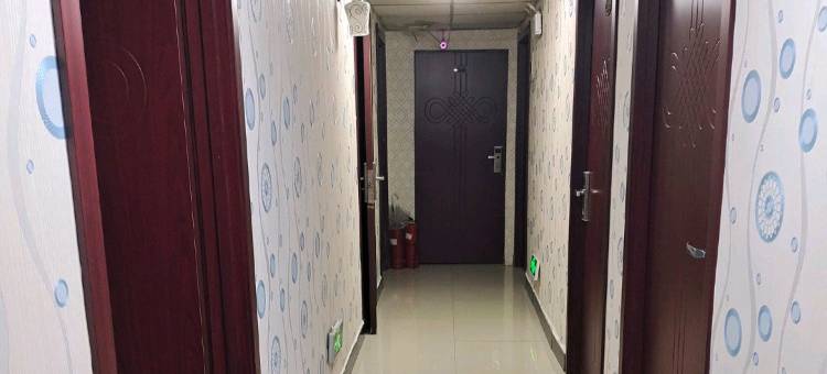 超越越主题宾馆(沈阳理工大学店)图片