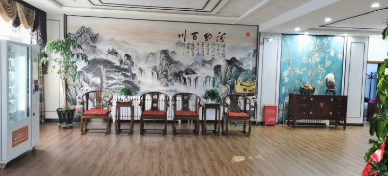 阿巴嘎旗别力古台商务会馆图片