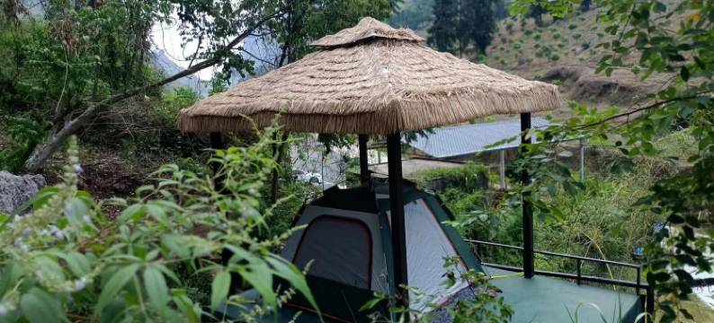 阳朔大面山休闲阁(九马画山峡谷漂流景区店)图片