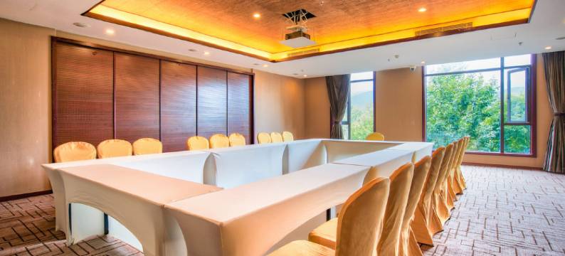 罗平云之梦酒店图片