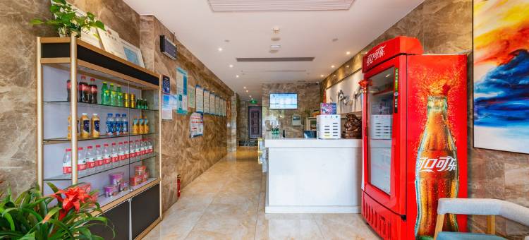 盐城神州时尚宾馆(恒大名都初级中学店)图片