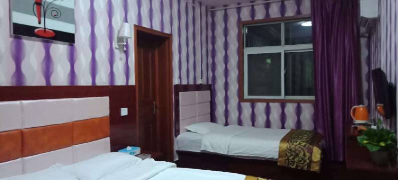 新郑中都宾馆(河南工程学院龙湖校区店)图片