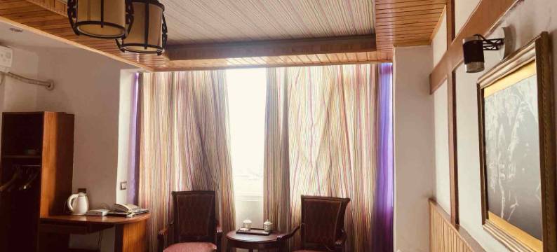 汉源阿咪子民俗大酒店图片