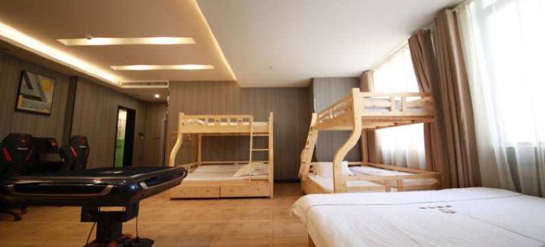 遵义虎贲电竞酒店(苏州路店)图片