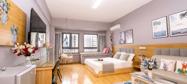 武汉猫窝民宿(武昌江滩万达店)图片