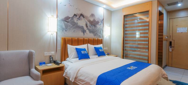 米兰商务酒店(郑州惠济万达店)图片