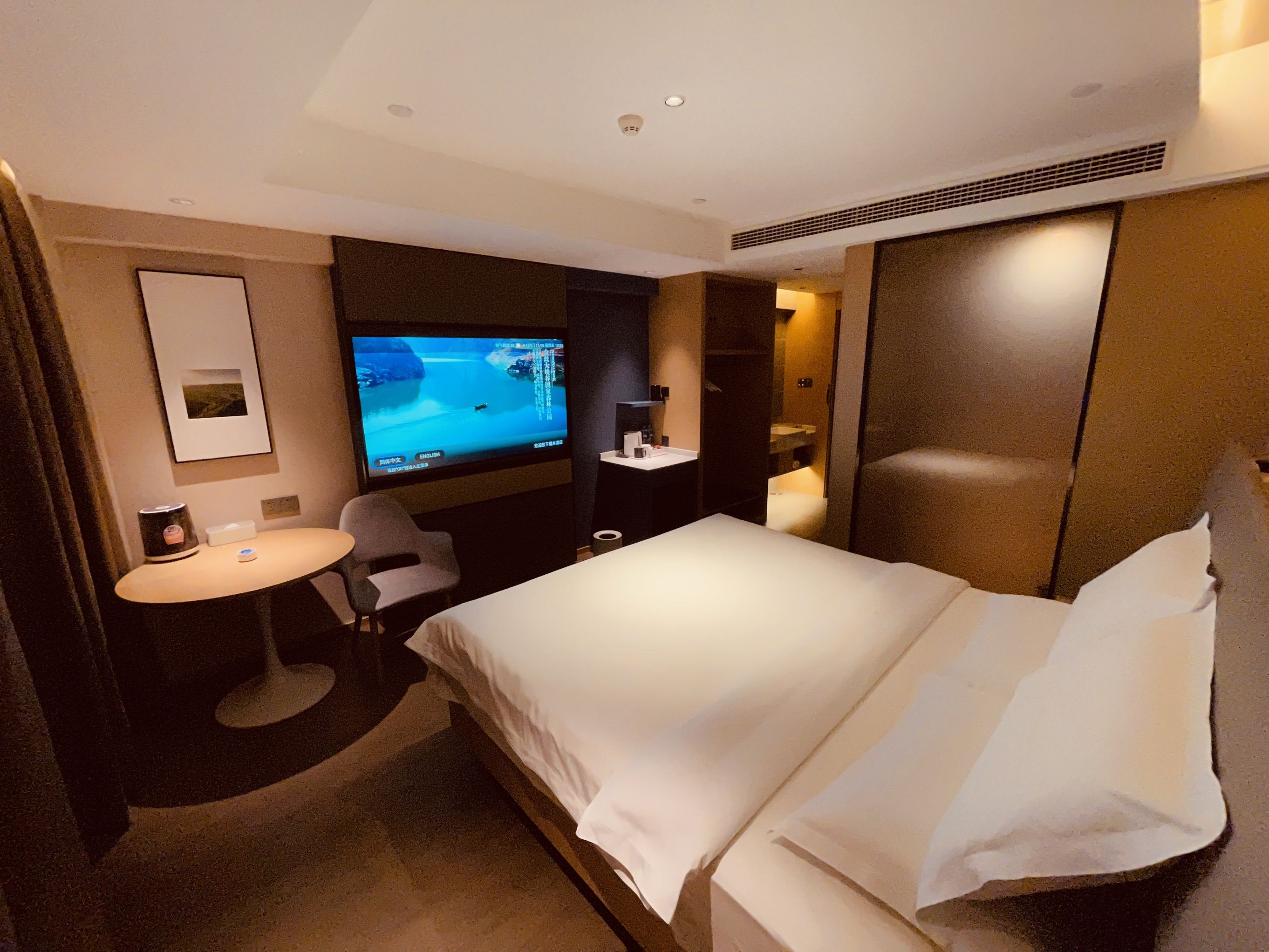 Reign  HotelOver view