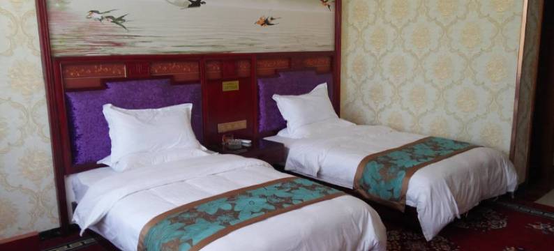 都兰金鑫商务酒店图片