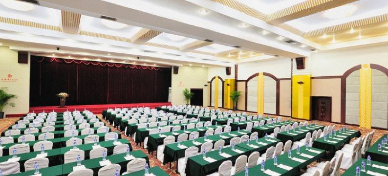 长春华天大酒店图片