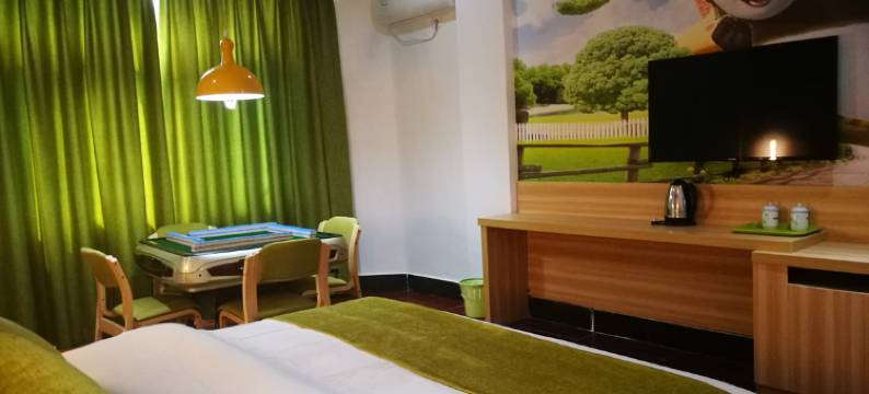 鸿鑫酒店(东莞樟木头店)图片