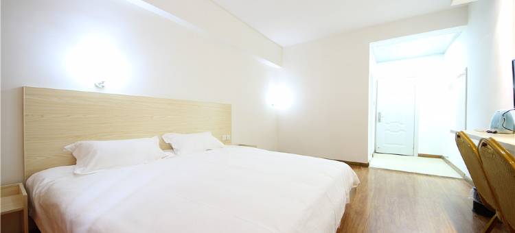 南宁林森公寓(西乡塘客运站店)图片