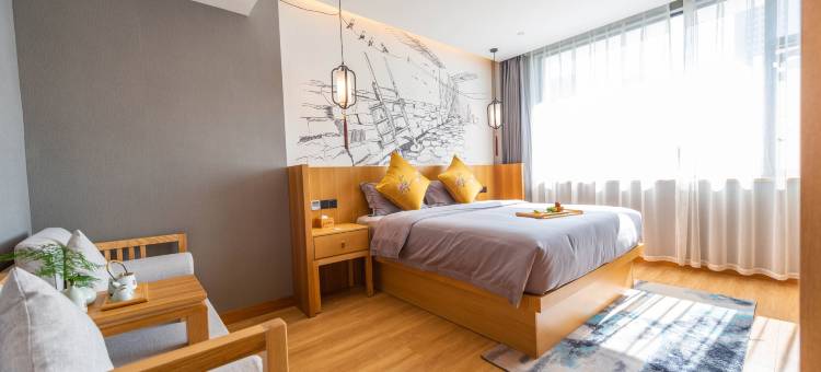 龚禧里·遇见酒店(南屏步行街金马碧鸡坊店)图片