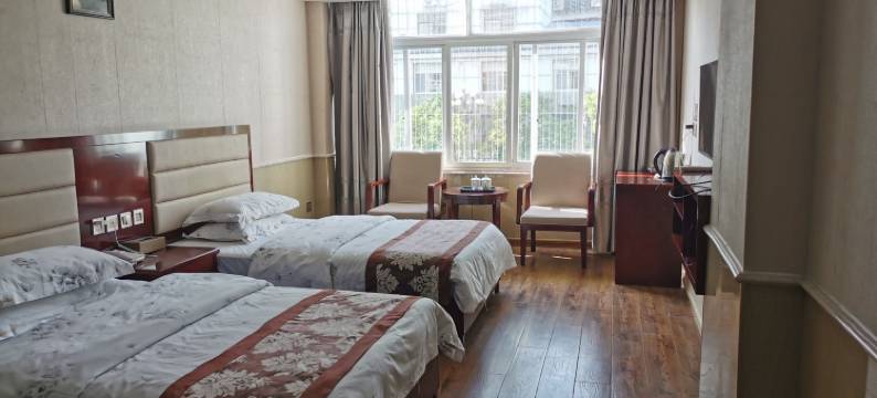 光泽财富商务宾馆图片