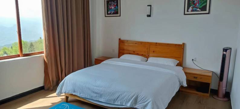 野猪林山莊图片