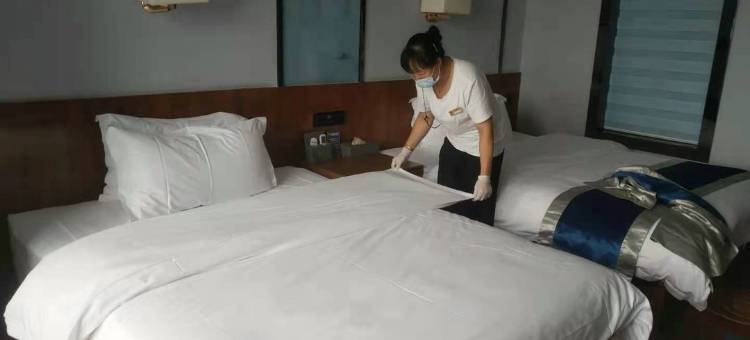 师宗凤悦酒店图片