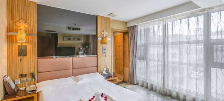 紫玉明珠养生会馆(直隶安家罩饼总店)图片