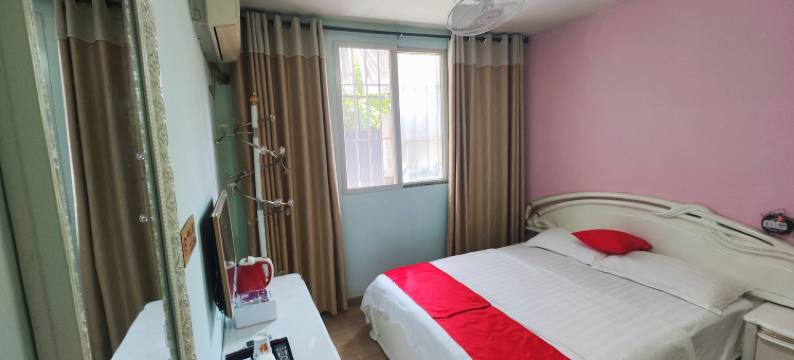 恒丰时尚宾馆(武汉江汉路步行街店)图片