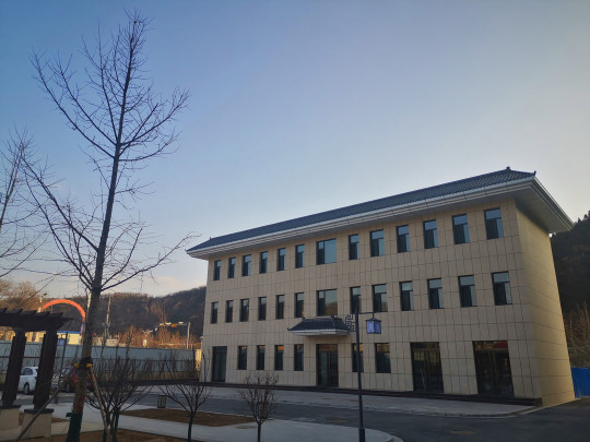 Pu County Hotel Over view