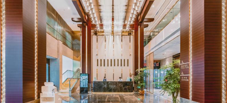 张家界东岳鑫悦大酒店(贺龙体育中心店)图片
