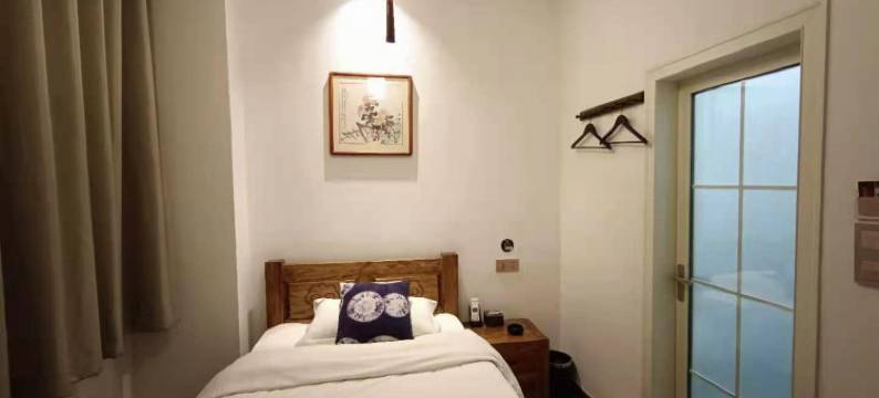 临朐嵩岭客栈(嵩山峡谷漂流游客中心店)图片