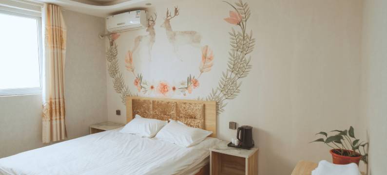 开封河畔15号酒店(清明上河园河南大学金明校区店)图片