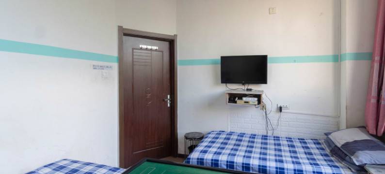 千百度旅馆(磐石一中店)图片