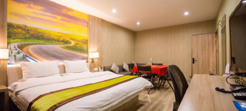 西宁华舍酒店(海湖新区万达广场店)图片