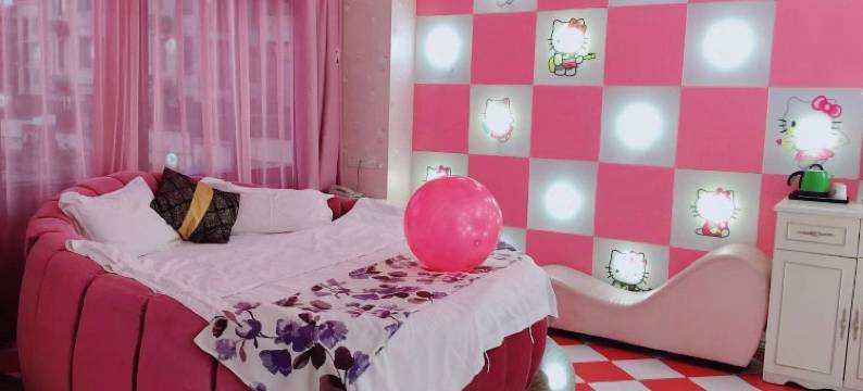 卡米诺主题酒店(昆山莱茵广场店)图片