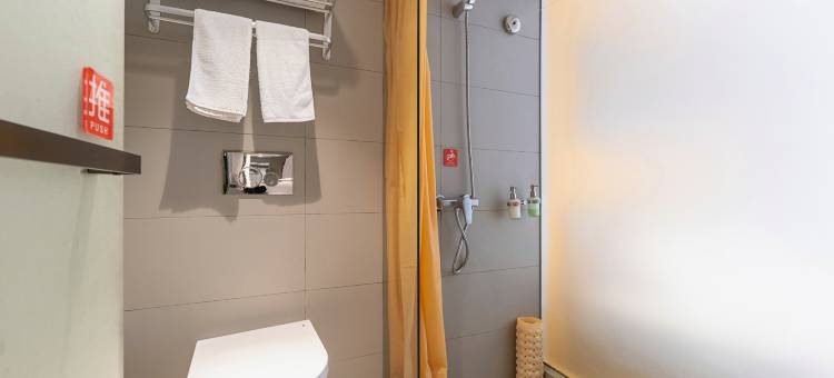 布丁严选酒店(德清西站店)图片