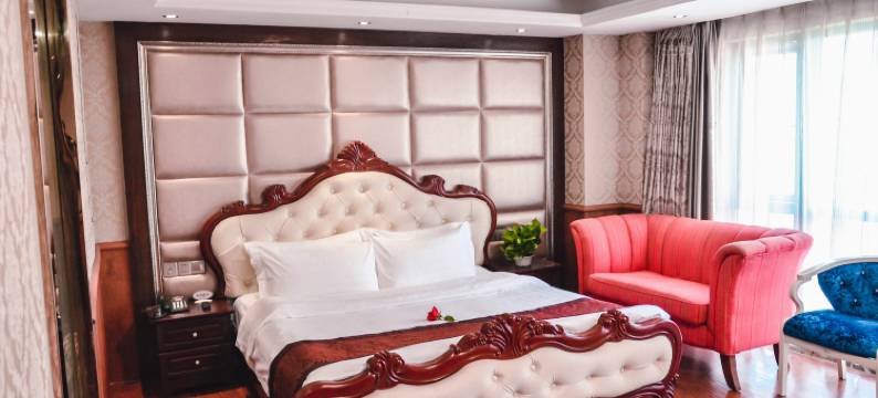 瑞金异国特色酒店(重庆火车北站店)图片