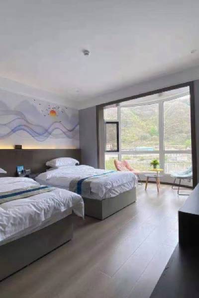 Foping County Mingzhu Grand Hotel