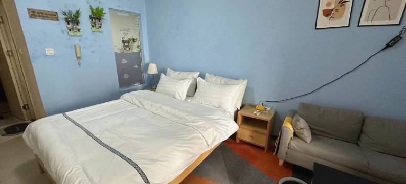 西安柒月电影酒店图片