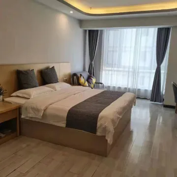 青皮树酒店(朔州慧源店)