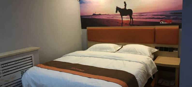 爱情酒店(秦皇岛燕山大街店)图片