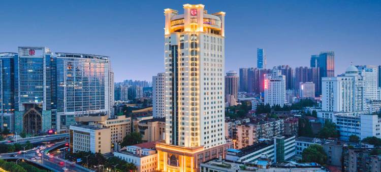武汉天禄华美达广场酒店(武汉国际广场同济医院店)图片