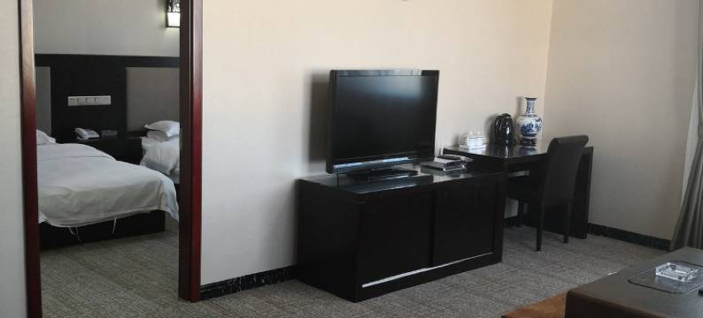 化德假日商务宾馆图片