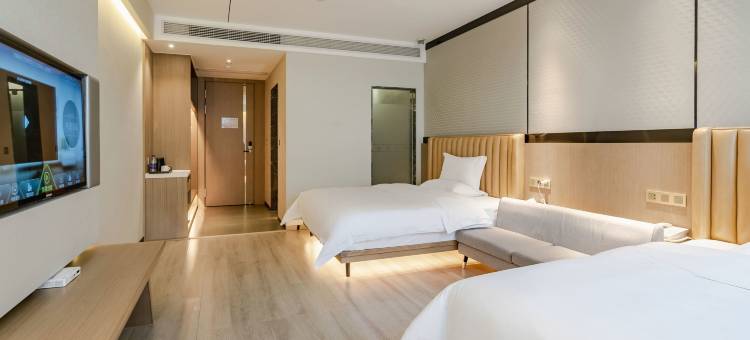 绵阳柏林山景酒店(园艺山东辰国际学校店)图片