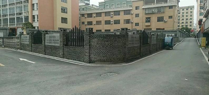 兴国香樟树酒店图片