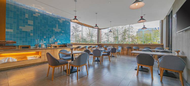 如家驿居酒店(烟台高铁站红星美凯龙店)图片