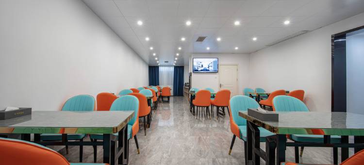 怡泊酒店(万达广场赣南科技学院店)图片