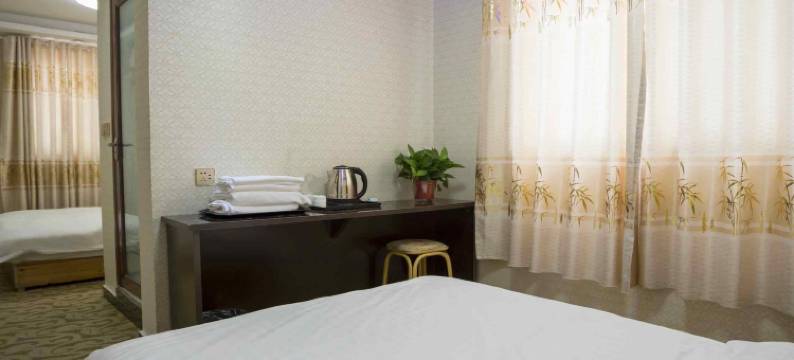 开封河畔15号酒店(清明上河园河南大学金明校区店)图片