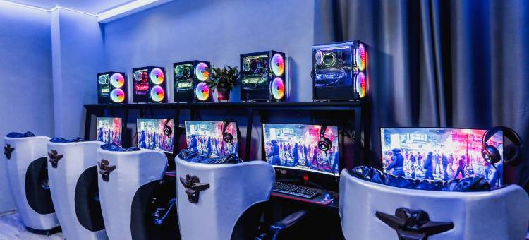 顶云电竞酒店图片