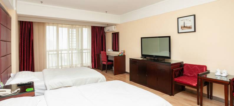 雷汀曼酒店(烟台福山店)图片