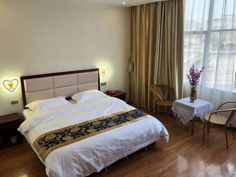 来凤圣悦商务酒店