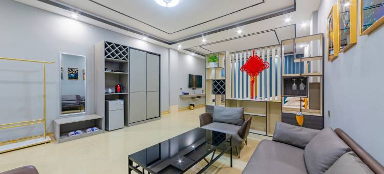 合山七星伴月公寓酒店图片