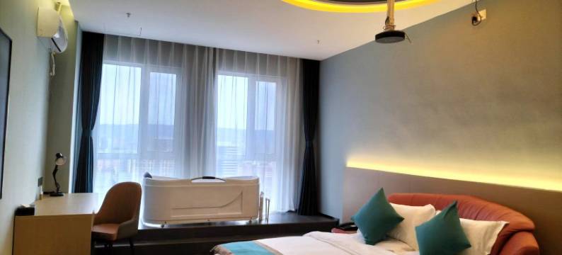 枫尚酒店(呼和浩特南二环万象天地店)图片