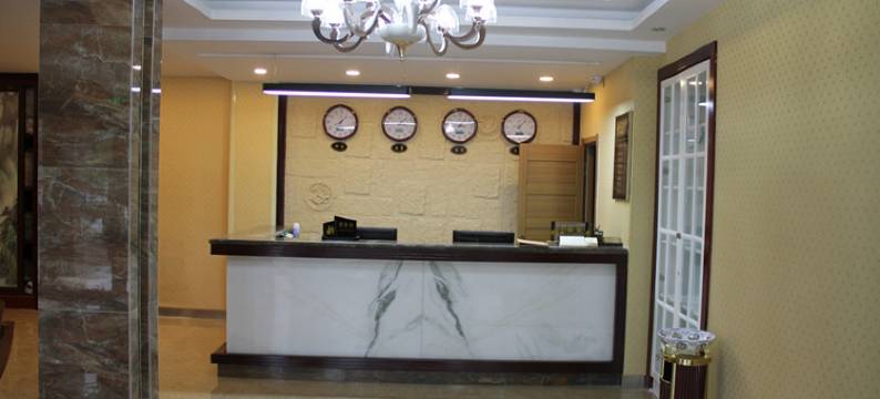 鄄城碧水柏青酒店图片