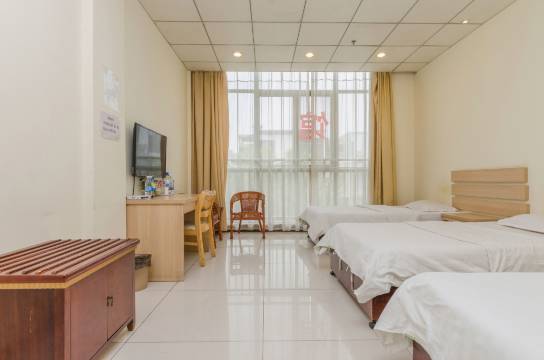 田雨润华快捷酒店(泰安奥园店)